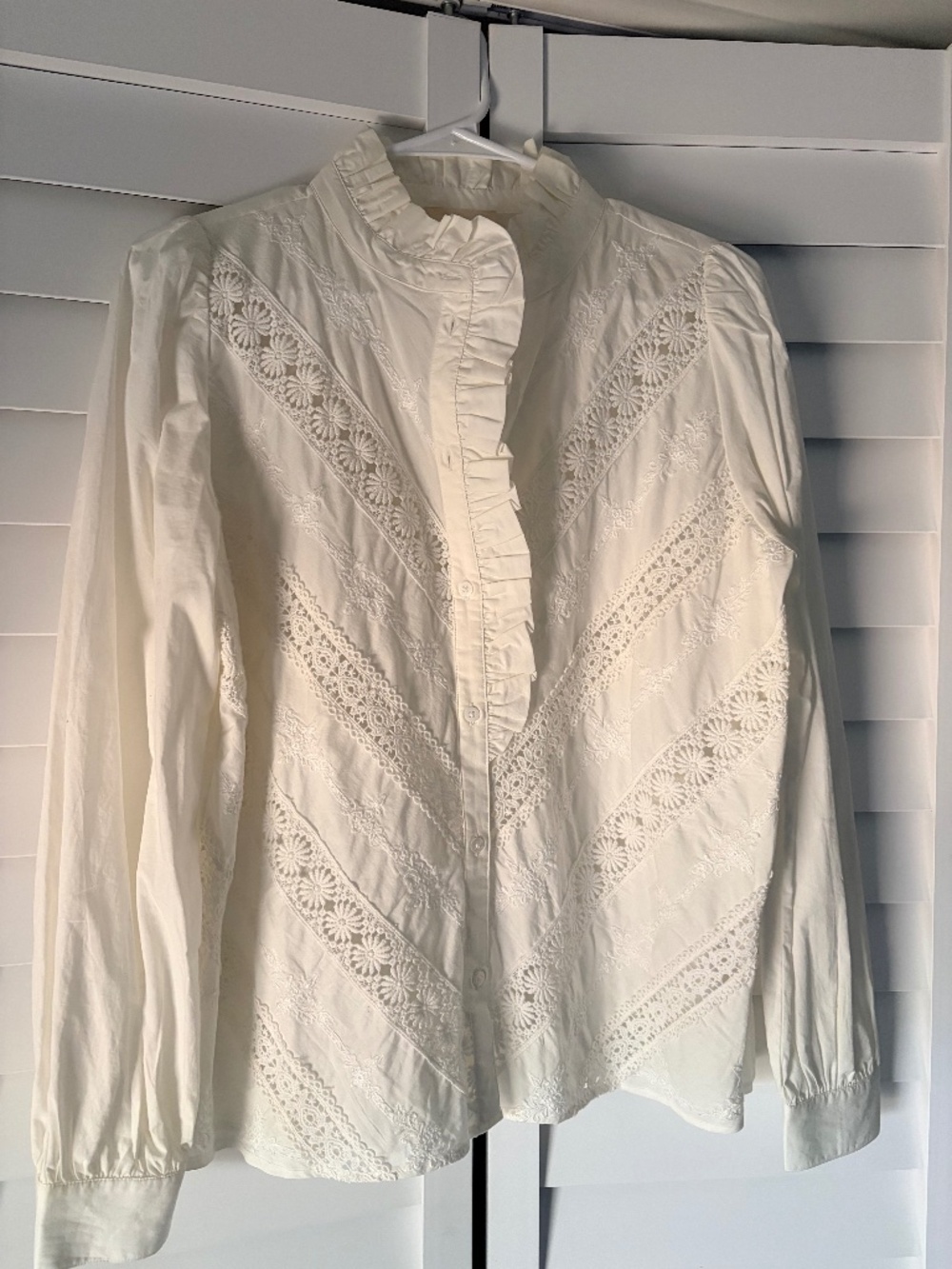 Sezane Lou Shirt Ecru - Size 8